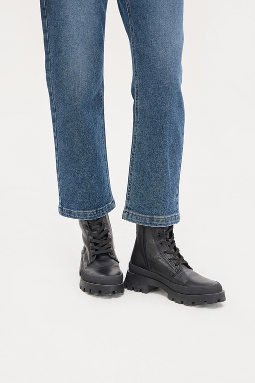 https://img.benettonmall.com/PARTS/KS/24F/SADP39461BL_MB_D4.jpg