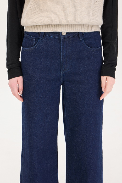 https://img.benettonmall.com/PARTS/KS/24F/SADP80461NY_MB_D3.jpg