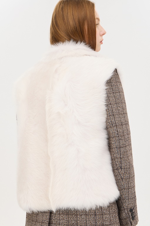https://img.benettonmall.com/PARTS/KS/24F/SAFU33461IV_MB_D4.jpg