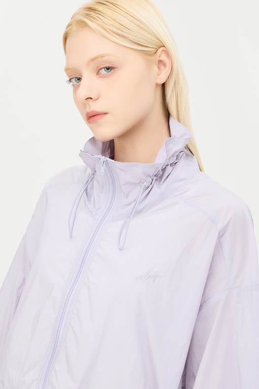 https://img.benettonmall.com/PARTS/KS/24F/SAJPE1441LV_MB_D3.jpg