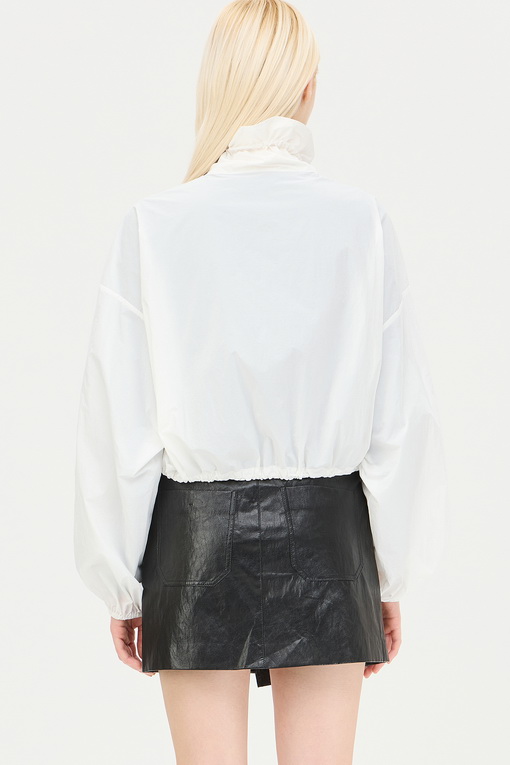https://img.benettonmall.com/PARTS/KS/24F/SAJPE1441WH_MB_D2.jpg