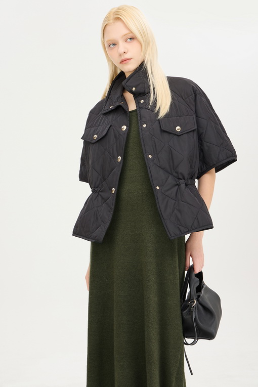 https://img.benettonmall.com/PARTS/KS/24F/SAJPE5461BK_MB_D5.jpg