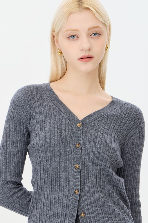 https://img.benettonmall.com/PARTS/KS/24F/SAKC13441CG_MB_D3.jpg