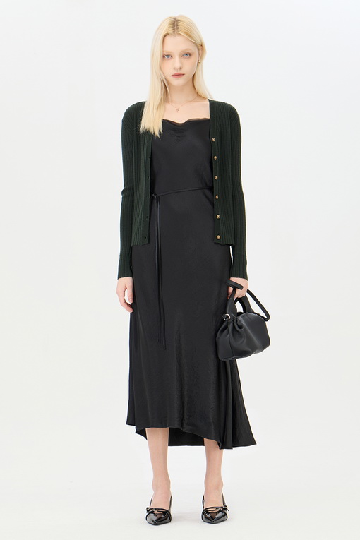 https://img.benettonmall.com/PARTS/KS/24F/SAKC13441DE_MB_D5.jpg