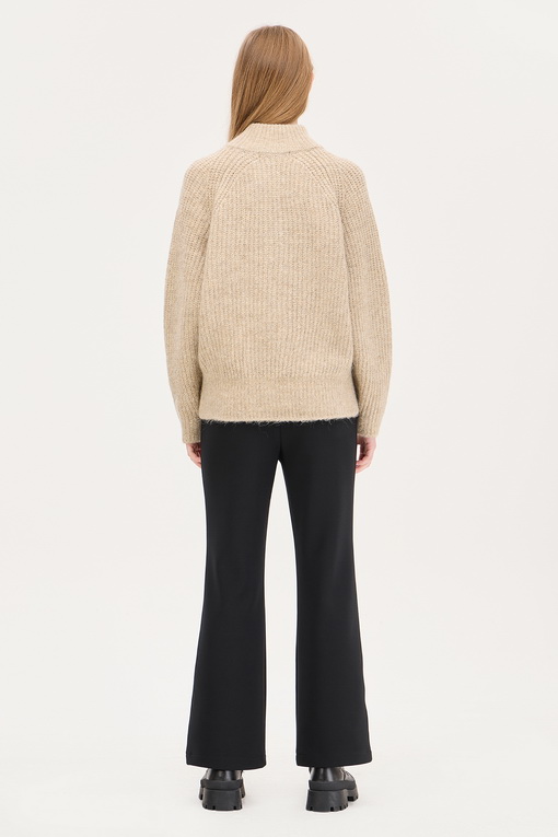 https://img.benettonmall.com/PARTS/KS/24F/SAKC32461BE_MB_D2.jpg