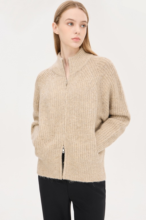 https://img.benettonmall.com/PARTS/KS/24F/SAKC32461BE_MB_D3.jpg