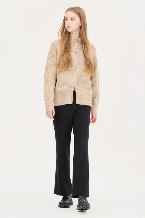 https://img.benettonmall.com/PARTS/KS/24F/SAKC32461BE_MB_D5.jpg