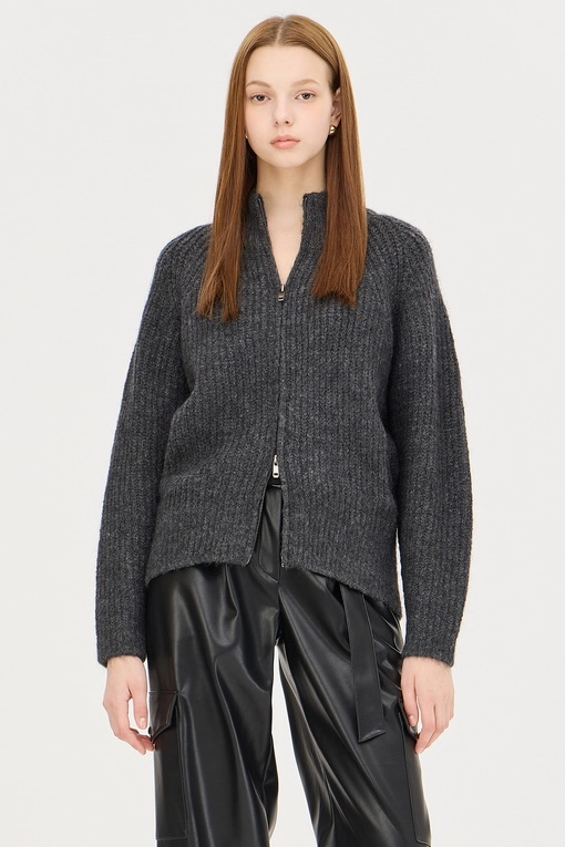 https://img.benettonmall.com/PARTS/KS/24F/SAKC32461CG_MB.jpg