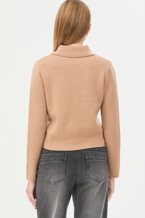 https://img.benettonmall.com/PARTS/KS/24F/SAKC38461CA_MB_D2.jpg