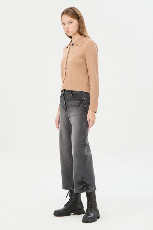 https://img.benettonmall.com/PARTS/KS/24F/SAKC38461CA_MB_D5.jpg
