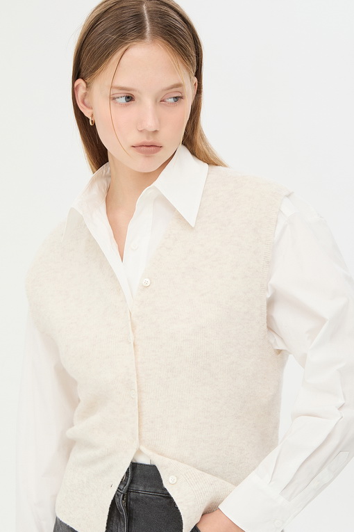https://img.benettonmall.com/PARTS/KS/24F/SAKC39461OT_MB_D3.jpg