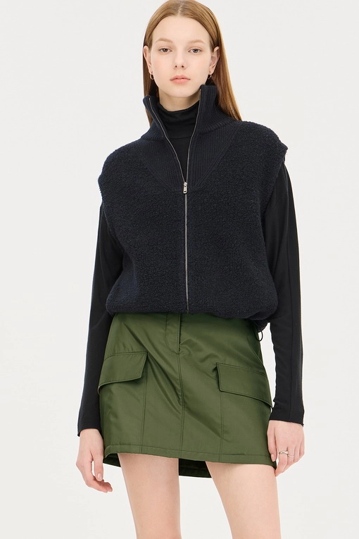 https://img.benettonmall.com/PARTS/KS/24F/SAKC40461BK_MB.jpg