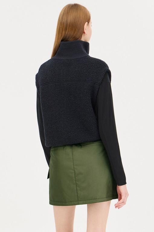 https://img.benettonmall.com/PARTS/KS/24F/SAKC40461BK_MB_D2.jpg