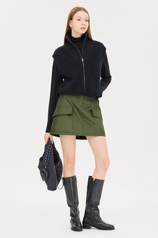 https://img.benettonmall.com/PARTS/KS/24F/SAKC40461BK_MB_D5.jpg