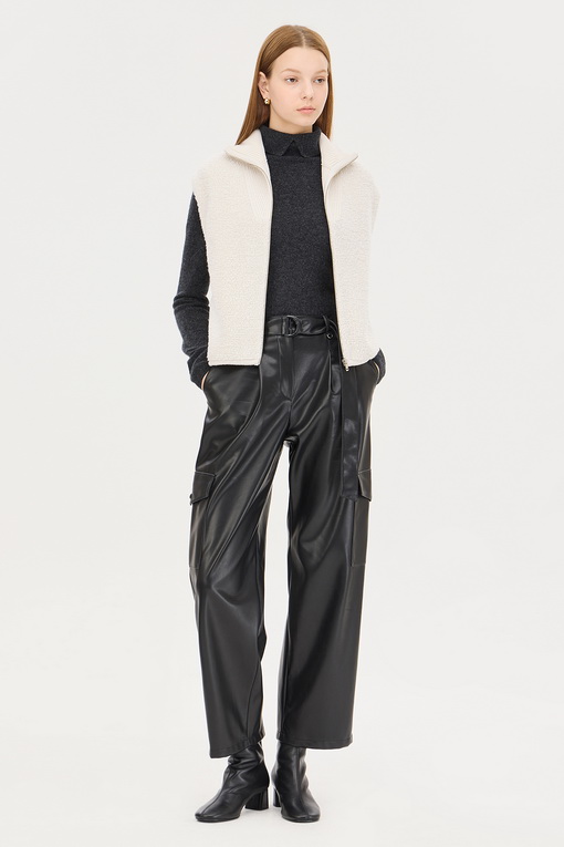 https://img.benettonmall.com/PARTS/KS/24F/SAKC40461LG_MB_D5.jpg