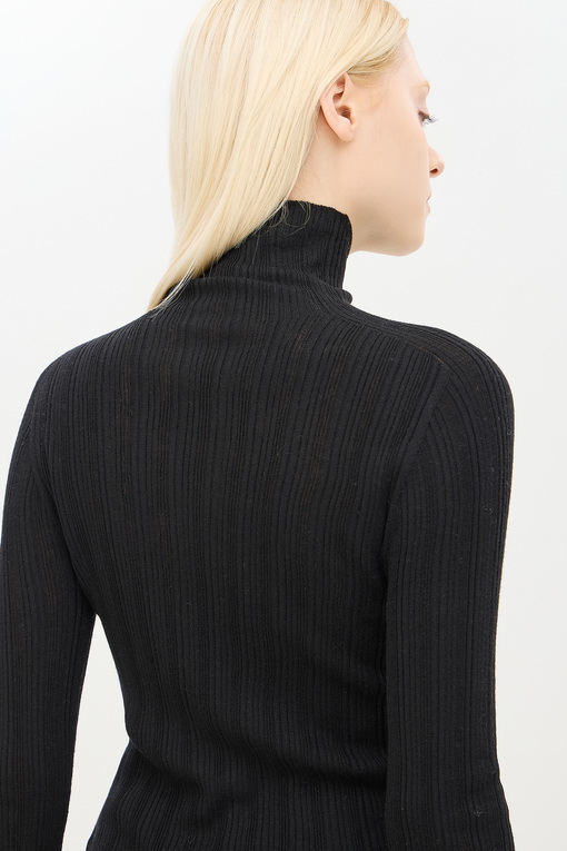 https://img.benettonmall.com/PARTS/KS/24F/SAKP39461BK_MB_D4.jpg