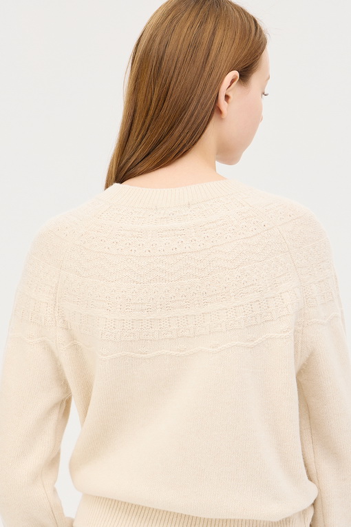 https://img.benettonmall.com/PARTS/KS/24F/SAKP45461CR_MB_D4.jpg