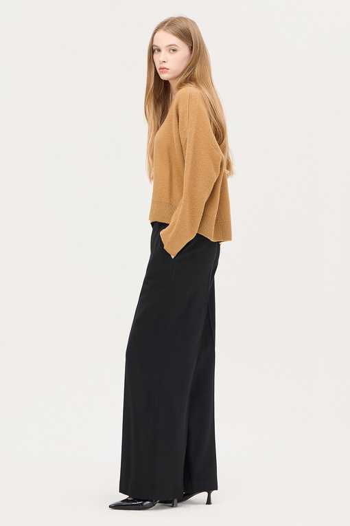 https://img.benettonmall.com/PARTS/KS/24F/SAKP46461CA_MB_D1.jpg