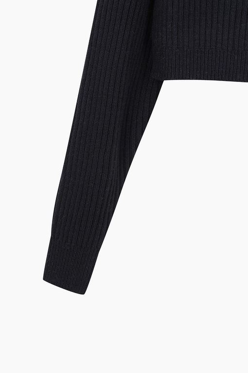 https://img.benettonmall.com/PARTS/KS/24F/SAKP64461BK_MB_D13.jpg