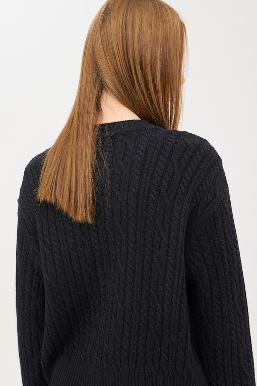 https://img.benettonmall.com/PARTS/KS/24F/SAKP66461BK_MB_D4.jpg