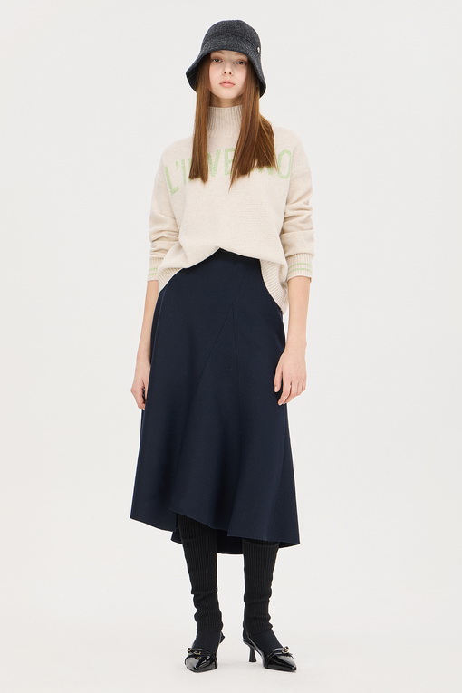 https://img.benettonmall.com/PARTS/KS/24F/SAKP68461BE_MB_D5.jpg