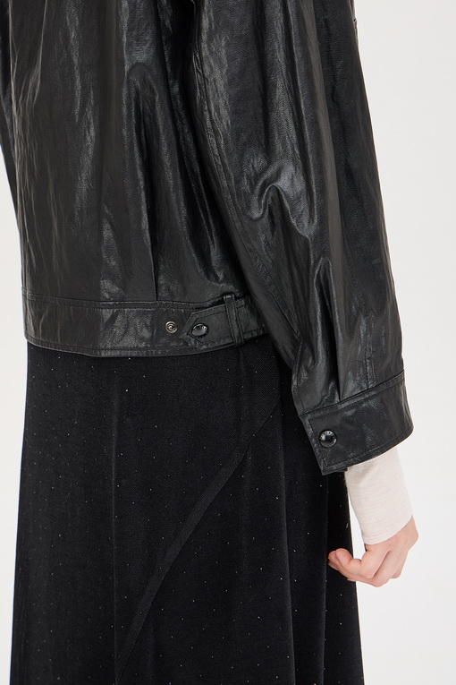 https://img.benettonmall.com/PARTS/KS/24F/SALE04441BK_MB_D4.jpg