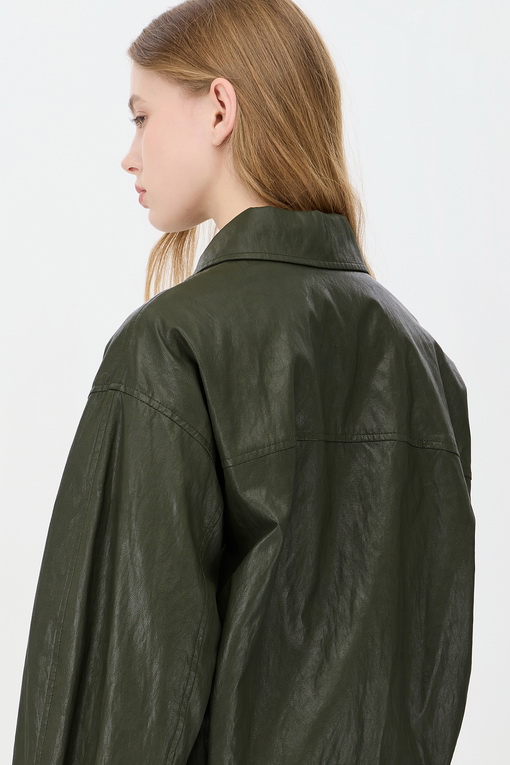 https://img.benettonmall.com/PARTS/KS/24F/SALE04441KA_MB_D4.jpg