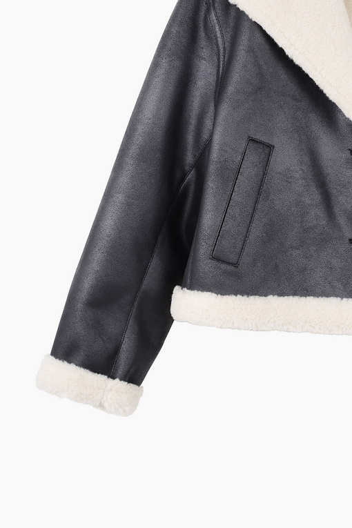 https://img.benettonmall.com/PARTS/KS/24F/SALE31461BK_MB_D13.jpg