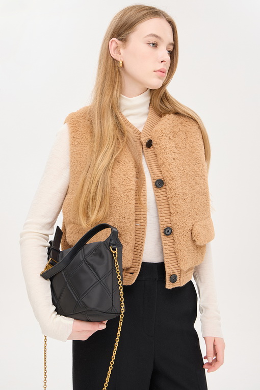 https://img.benettonmall.com/PARTS/KS/24F/SALE34461BR_MB_D3.jpg
