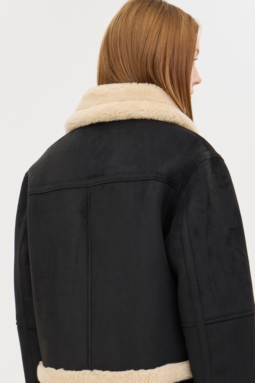 https://img.benettonmall.com/PARTS/KS/24F/SALE35461BK_MB_D4.jpg