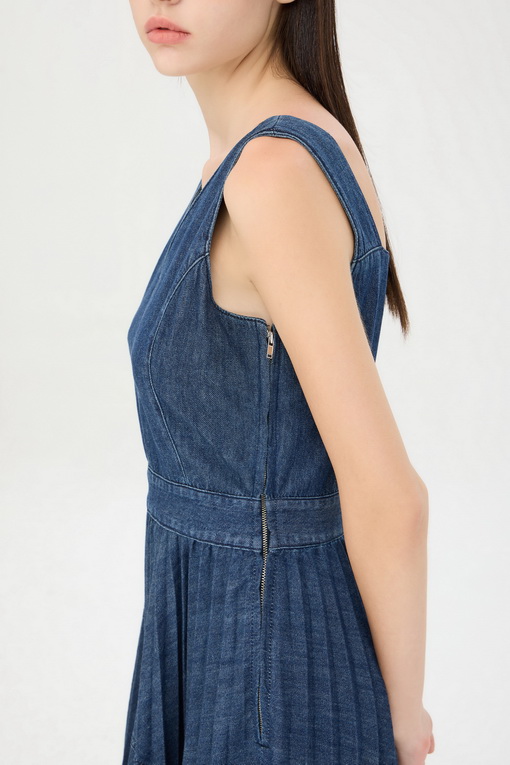 https://img.benettonmall.com/PARTS/KS/24F/SAOP07441BL_MB_D4.jpg
