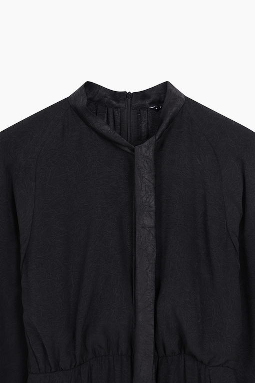 https://img.benettonmall.com/PARTS/KS/24F/SAOP32461BK_MB_D12.jpg