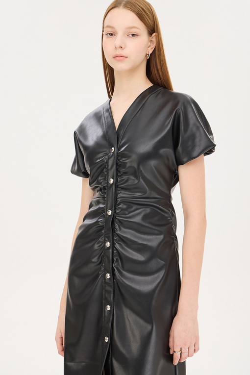 https://img.benettonmall.com/PARTS/KS/24F/SAOP39461BK_MB_D3.jpg