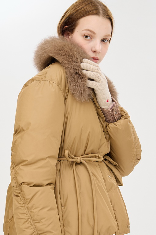 https://img.benettonmall.com/PARTS/KS/24F/SAPD32461CA_MB_D3.jpg