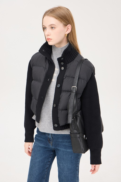 https://img.benettonmall.com/PARTS/KS/24F/SAPD35461BK_MB_D3.jpg