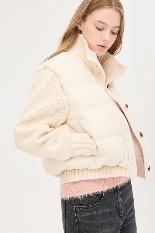 https://img.benettonmall.com/PARTS/KS/24F/SAPD35461CR_MB_D3.jpg