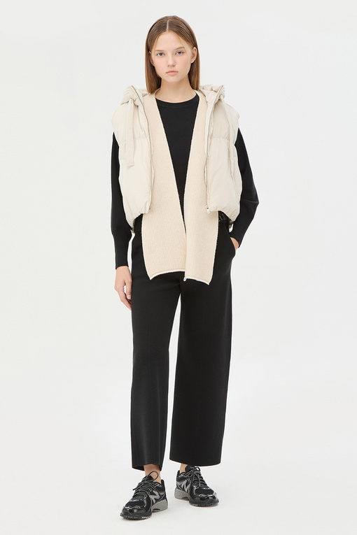 https://img.benettonmall.com/PARTS/KS/24F/SAPD36461BE_MB_D5.jpg