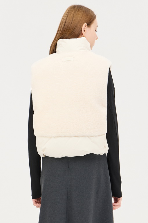 https://img.benettonmall.com/PARTS/KS/24F/SAPD37461CR_MB_D2.jpg