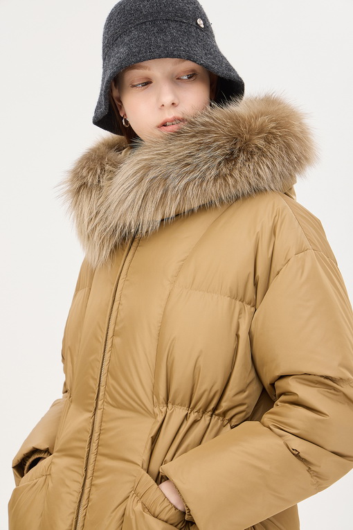 https://img.benettonmall.com/PARTS/KS/24F/SAPD39461CA_MB_D3.jpg