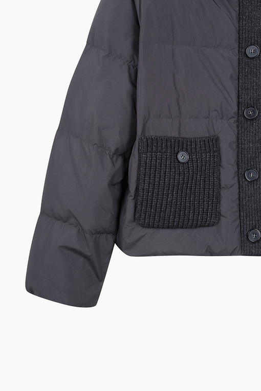 https://img.benettonmall.com/PARTS/KS/24F/SAPD83461DG_MB_D13.jpg