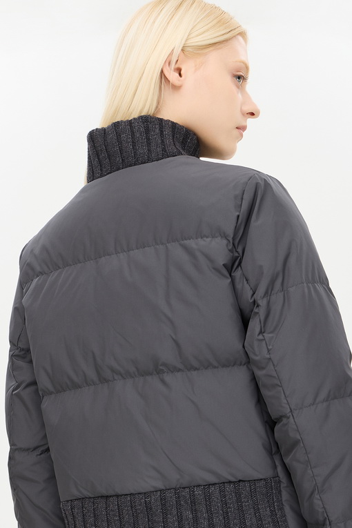 https://img.benettonmall.com/PARTS/KS/24F/SAPD83461DG_MB_D4.jpg