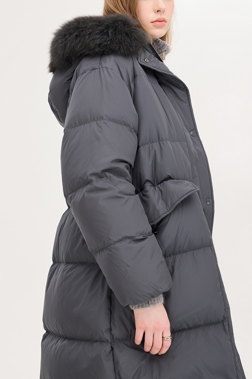 https://img.benettonmall.com/PARTS/KS/24F/SAPD85461DG_MB_D4.jpg