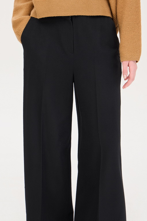 https://img.benettonmall.com/PARTS/KS/24F/SAPT31461BK_MB_D3.jpg