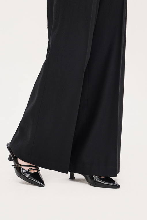 https://img.benettonmall.com/PARTS/KS/24F/SAPT31461BK_MB_D4.jpg