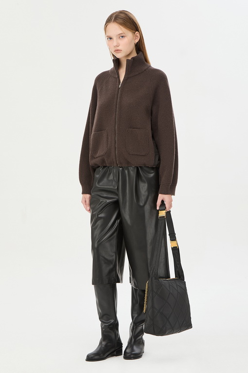 https://img.benettonmall.com/PARTS/KS/24F/SAPT39461BK_MB_D5.jpg
