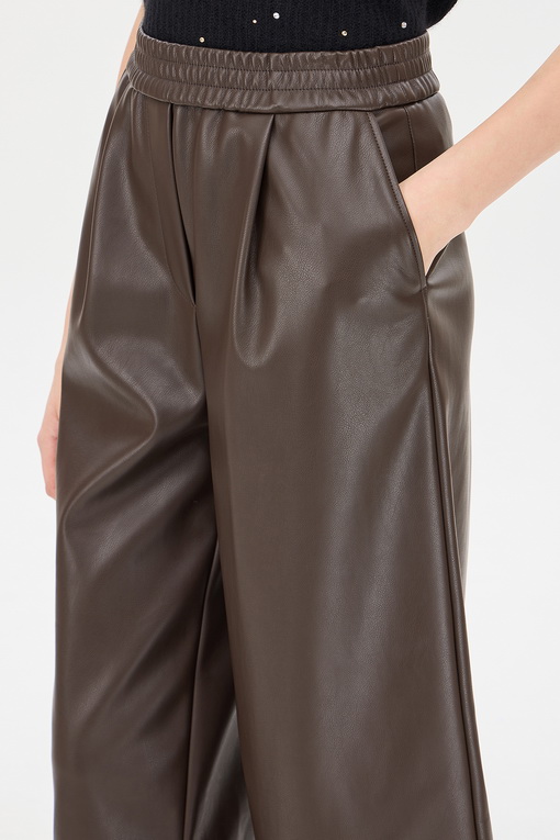 https://img.benettonmall.com/PARTS/KS/24F/SAPT39461BR_MB_D3.jpg