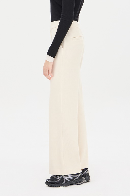 https://img.benettonmall.com/PARTS/KS/24F/SAPT43461CR_MB_D1.jpg