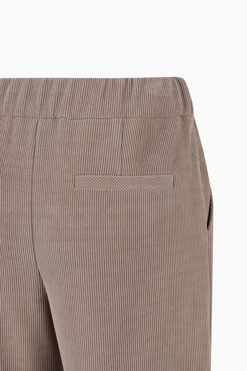 https://img.benettonmall.com/PARTS/KS/24F/SAPT43461ED_MB_D13.jpg