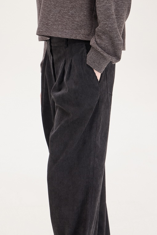 https://img.benettonmall.com/PARTS/KS/24F/SAPT48461BK_MB_D3.jpg