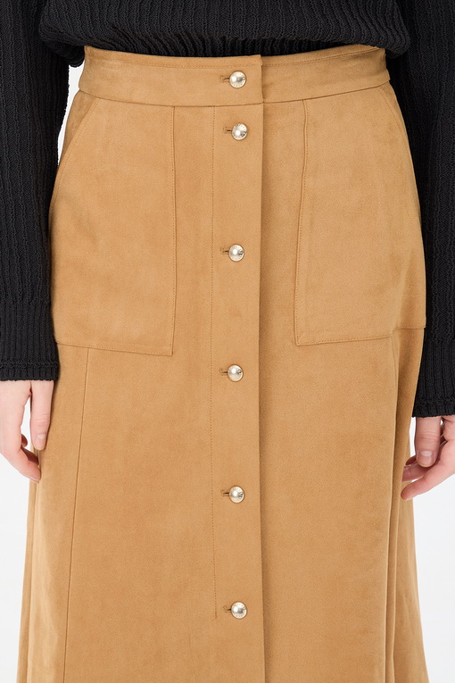 https://img.benettonmall.com/PARTS/KS/24F/SASK10441CA_MB_D3.jpg